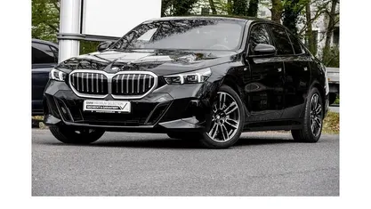 Gebraucht BMW 540 M Sport 303 PS (222 kW) 2025 Schwarz Limousine