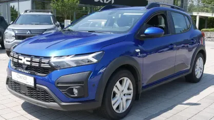 Gebraucht Dacia Sandero Expression 91 PS (66 kW) 2023 Ironblau Limousine