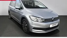 Silber Gebraucht 2024 VW Touran Move Van / Kleinbus | 35.180 € (Fairer Preis)