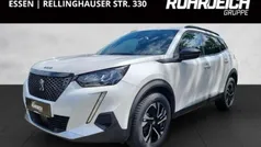 Weiss Gebraucht 2023 Peugeot 2008 Allure SUV | 22.190 € (Fairer Preis)