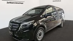 Obsidianschwarz metallic Gebraucht 2021 Mercedes Vito Van / Kleinbus | 33.915 € (Fairer Preis)