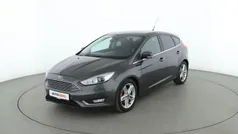 Grau Gebraucht 2015 Ford Focus Titanium Limousine | 11.620 € (Fairer Preis)