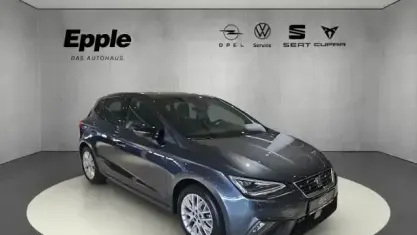 Używany Seat Ibiza FR 110 KM (80 kW) 2023 Szary Hatchback