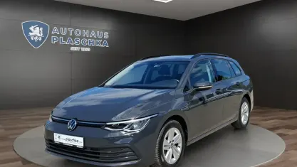 Gebraucht VW Golf VIII Life 116 PS (85 kW) 2023 Grau Kombi