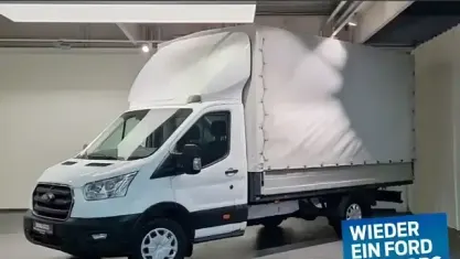 Gebraucht Ford Transit Trend 170 PS (125 kW) 2021 Weiß, frozen white Van