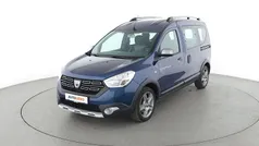 Blau Gebraucht 2019 Dacia Dokker Stepway Van | 16.170 € (Fairer Preis)