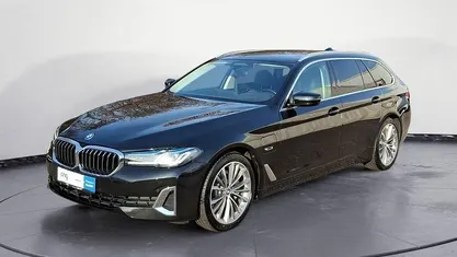 Gebraucht BMW 530e Luxury Line 184 PS (135 kW) 2022 Schwarz Kombi