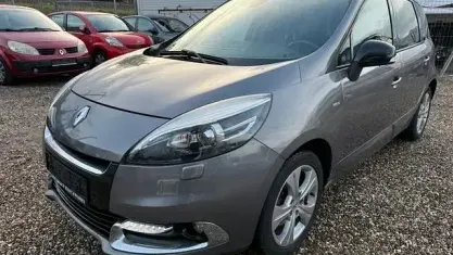 Gebraucht Renault Scenic E-Tech Bose Edition 110 PS (80 kW) 2012 Grau Limousine