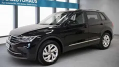 Schwarz Gebraucht 2023 VW Tiguan Life SUV | 31.450 € (Superpreis)