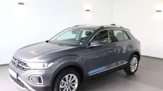 Indiumgrau metallic Gebraucht 2024 VW T-Roc Style SUV | 29.879 € (Fairer Preis)