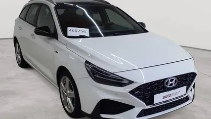 Gebraucht Hyundai i30 N Line 120 PS (88 kW) 2023 Atlas white Kombi
