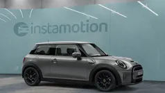 Grau Gebraucht 2021 Mini Cooper SE Classic Kleinwagen | 16.290 € (Fairer Preis)