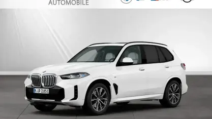 Gebraucht BMW X5 M Sport 489 PS (359 kW) 2025 Alpinweiss SUV