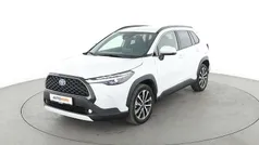 Weiß Gebraucht 2023 Toyota Corolla Cross Team SUV | 27.790 € (Superpreis)