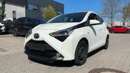 Occasion Toyota Aygo X-play 72 PK (52 kW) 2019 Wit Hatchback