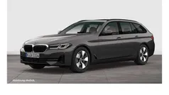 Grau Gebraucht 2021 BMW 520 Kombi | 30.970 € (Fairer Preis)