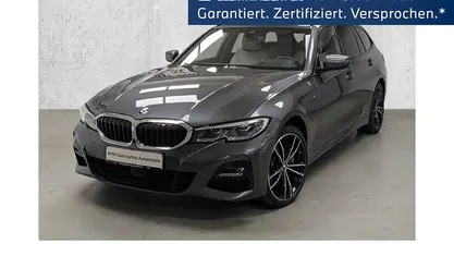 Gebraucht BMW 330e M Sport 292 PS (214 kW) 2021 Kombi