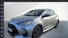 Shimmering silver (silber) Gebraucht 2023 Toyota Yaris Basis Kleinwagen | 16.990 € (Guter Preis)