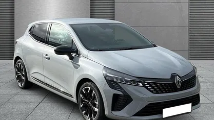 Gebraucht 2025 Renault Clio V Techno Kleinwagen | 22.740 € (Guter Preis)