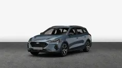 Chrome blue metallic Gebraucht 2024 Ford Focus ST-Line X Kombi | 26.970 € (Fairer Preis)