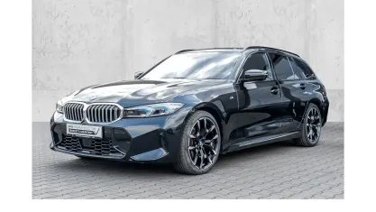 Gebraucht BMW 320 M Sport 190 PS (139 kW) 2025 Schwarz Kombi