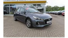 Microngrau Gebraucht 2018 Hyundai i30 Trend Limousine | 14.590 €