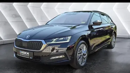 Gebraucht Skoda Octavia Tour 150 PS (110 kW) 2023 Schwarz Kombi