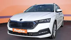 Weiß Gebraucht 2023 Skoda Octavia Kombi | 25.830 € (Guter Preis)
