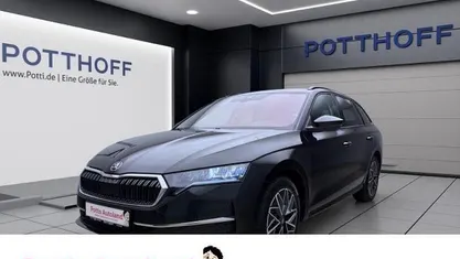 Gebraucht 2025 Skoda Octavia Selection Kombi | 29.997 € (Fairer Preis)