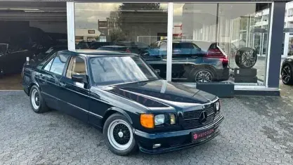 Usado Mercedes 280 SE 185 CV (136 kW) 1982 Azul Berlina