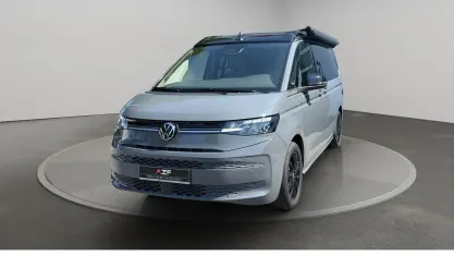 Neu VW California California 150 PS (110 kW) 2026 Pure grey deep black perleffekt Van