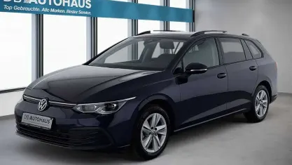 Gebraucht VW Golf VIII Life 150 PS (110 kW) 2024 Blau Kombi