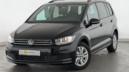 Gebraucht VW Touran Comfortline 150 PS (110 kW) 2025 Mythos black Van / Kleinbus