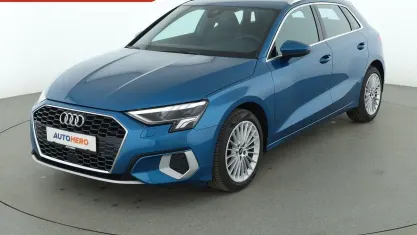 Gebraucht Audi A3 Advanced 110 PS (80 kW) 2022 Blau Limousine