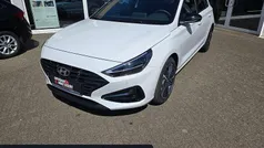 Weiß Neu 2024 Hyundai i30 Advantage Limousine | 23.290 € (Fairer Preis)
