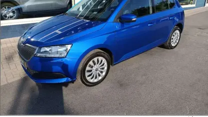 Gebraucht Skoda Fabia Ambition 75 PS (55 kW) 2018 Race blau metallic Kleinwagen