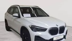 Alpinweiß Gebraucht 2021 BMW X1 Sport Line SUV | 22.290 € (Fairer Preis)