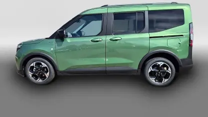 Nowe Ford Courier Active 125 KM (91 kW) 2026 Zielony Minivan