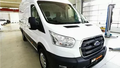 Gebraucht Ford Transit Trend 131 PS (96 kW) 2022 Van / Kleinbus