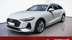 Gletscherweiß metallic Gebraucht 2025 Audi A5 Ambiente Coupé | 40.880 € (Superpreis)