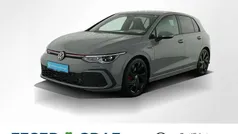Mondsteingrau Gebraucht 2023 VW Golf VIII GTI Limousine | 31.606 € (Fairer Preis)