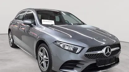 Gebraucht Mercedes A250 AMG line 160 PS (117 kW) 2022 Limousine