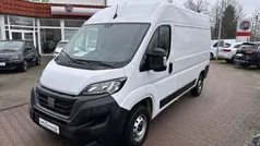 Weiß Gebraucht 2023 Fiat Ducato Van | 32.997 € (Fairer Preis)