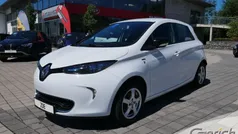 Arktisweiß Gebraucht 2019 Renault Zoe Life Kleinwagen | 10.890 €