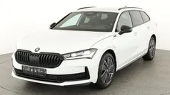 Gebraucht 2025 Skoda Superb SportLine Kombi | 48.445 € (Fairer Preis)