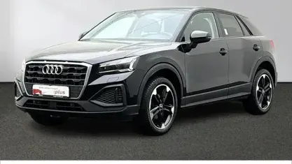 Gebraucht Audi Q2 Comfort 150 PS (110 kW) 2023 Brillantschwarz SUV