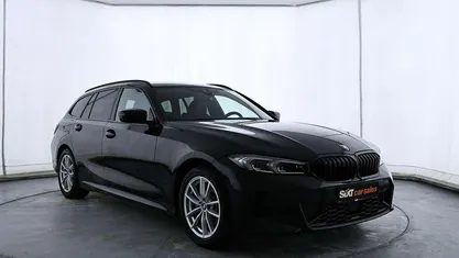 Gebraucht BMW 330e M Sport 292 PS (214 kW) 2023 Schwarz Kombi