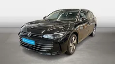 Grenadillschwarz Gebraucht 2024 VW Passat Business Kombi | 30.420 € (Superpreis)