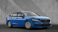 Blau Neu 2025 Skoda Superb Essence Kombi | 37.990 € (Fairer Preis)