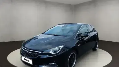 Gebraucht Opel Astra 125 PS (91 kW) 2017 Onyx schwarz Limousine